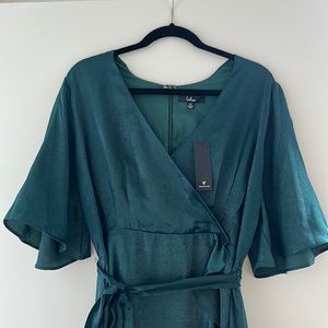 NWT Lulus Dark Green Satin Wrap Dress